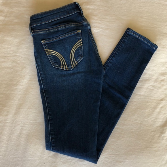 Hollister Skinny Jeans - Picture 1 of 7